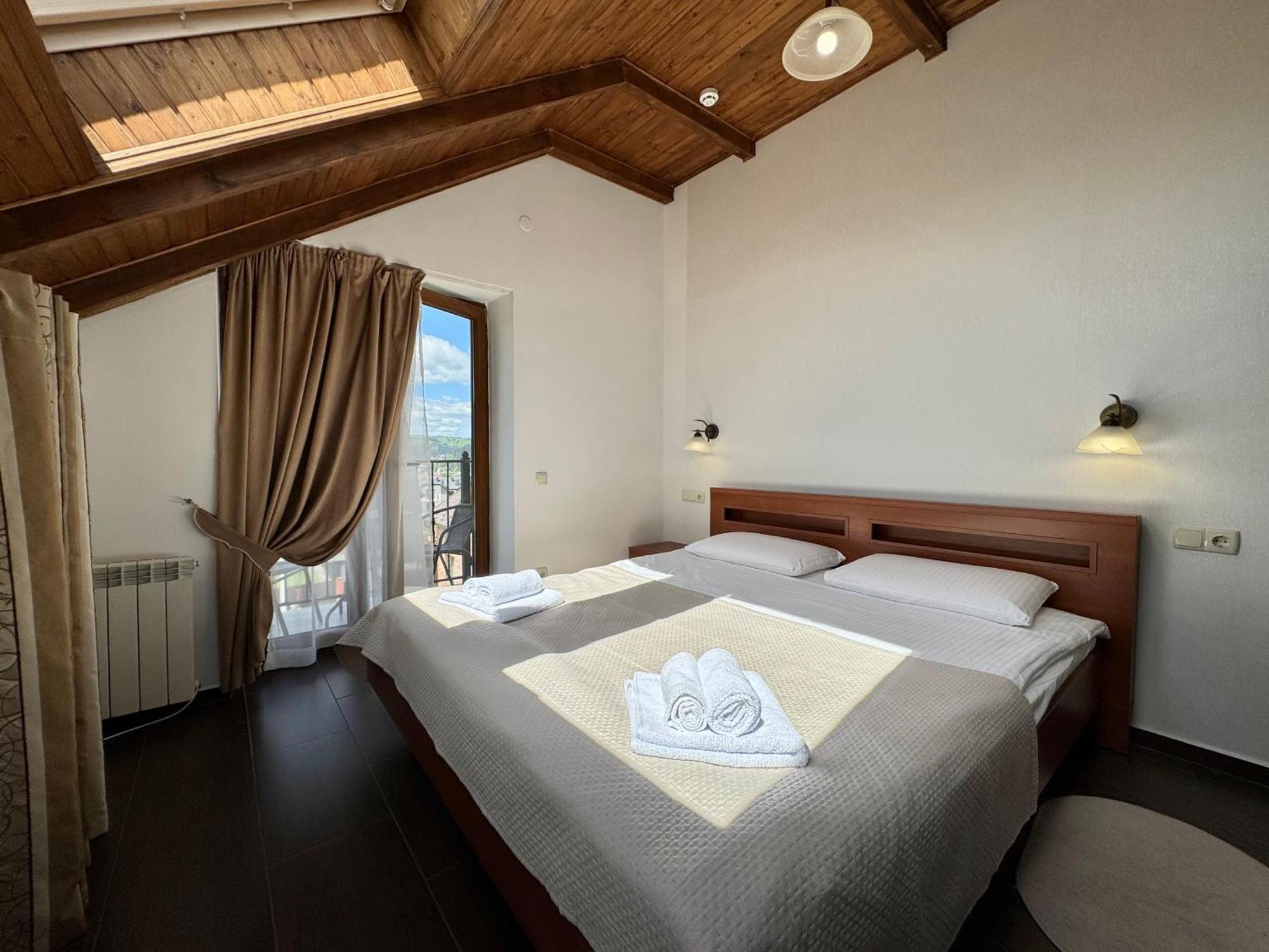 Villa Alessia Skhidnytsia エクステリア 写真