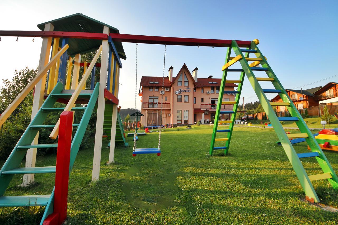 Villa Alessia Skhidnytsia エクステリア 写真
